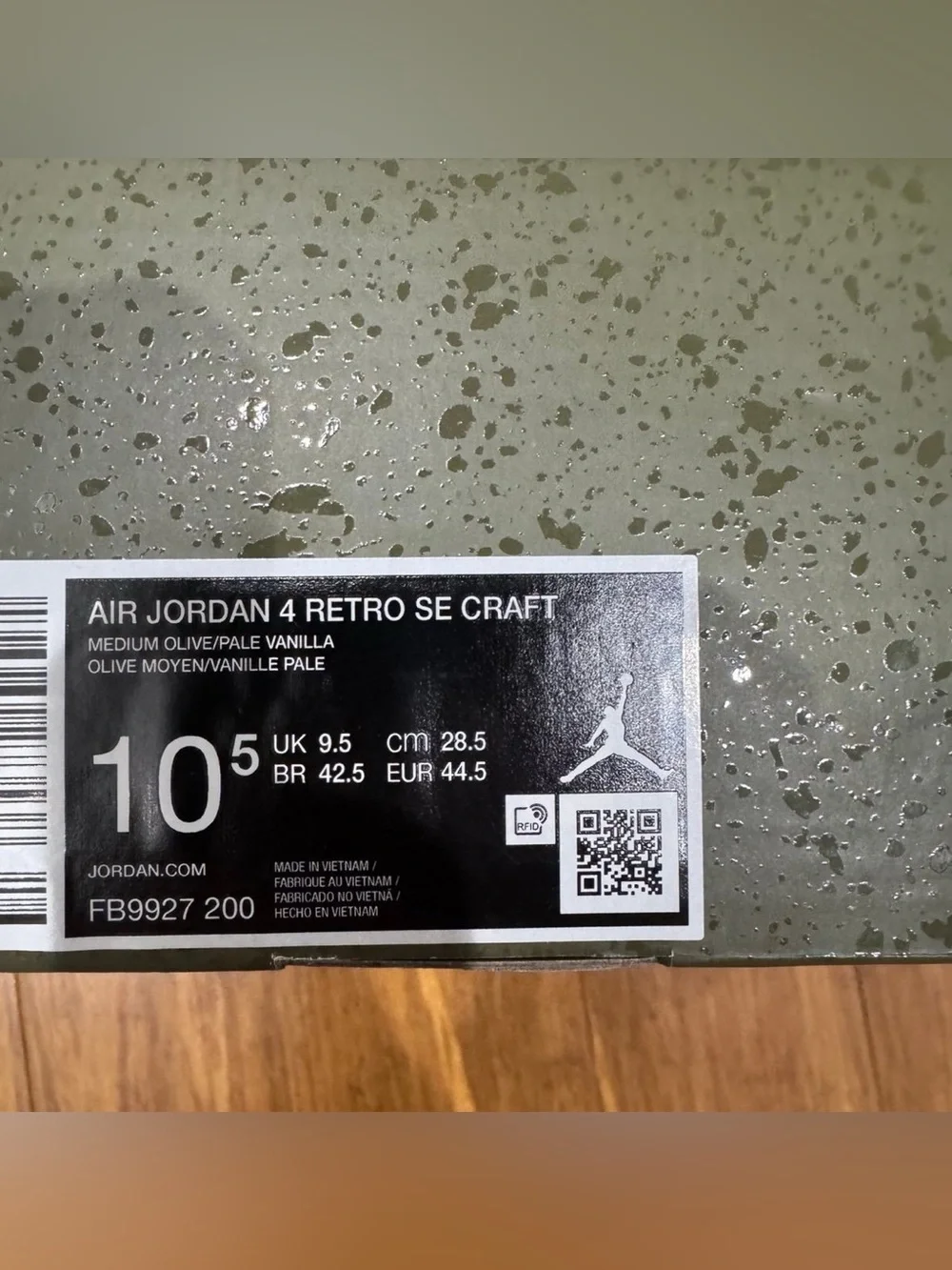 Air Jordan 4 Retro SE Craft  Olive Size 10.5